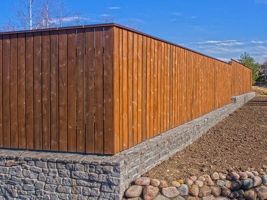 Redford Michigan wood privacy fencing